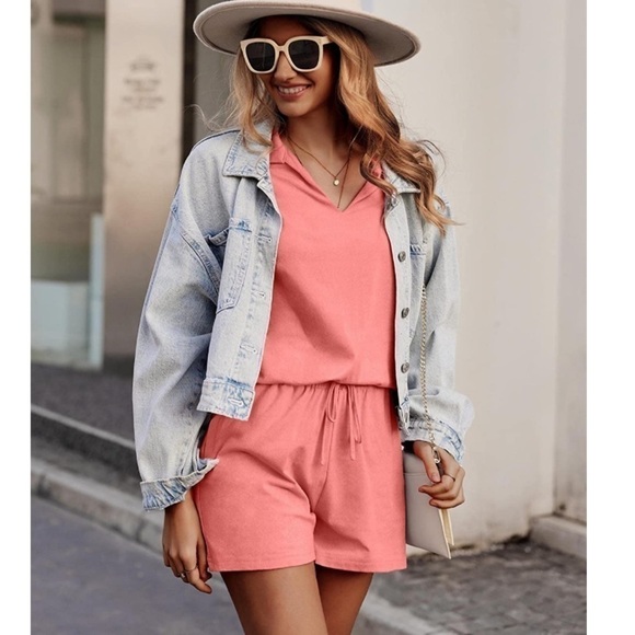 Short Set - Picture 2 of 6